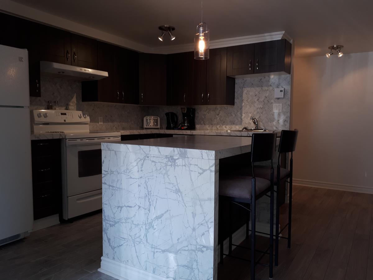 Les Appartements De La Bergeronnette Гранд-Бержерон Экстерьер фото